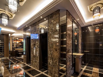 Apa Hotel Higashi Nihombashi Ekimae