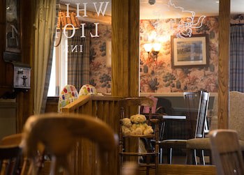 The White Lion Inn