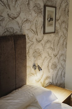 The White Lion Inn