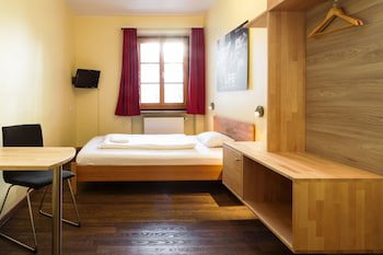 Euro Youth Hotel galeri fotoğrafı