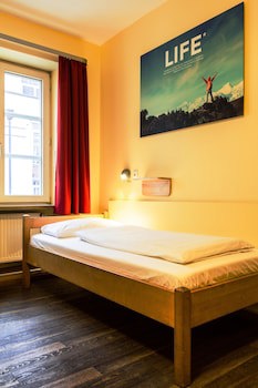 Euro Youth Hotel fotoğrafı