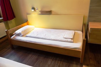 Euro Youth Hotel galeri fotoğrafı