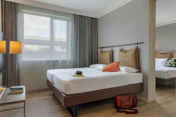MOXY Milan Malpensa Airport fotoğrafı