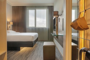 MOXY Milan Malpensa Airport fotoğrafı