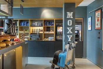 MOXY Milan Malpensa Airport galeri fotoğrafı