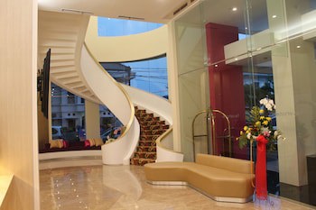 Brits Hotel Puri Indah