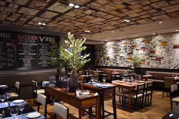 Doubletree By Hilton Hotel Santiago - Vitacura