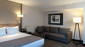 Doubletree By Hilton Hotel Santiago - Vitacura