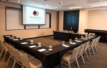 Doubletree By Hilton Hotel Santiago - Vitacura