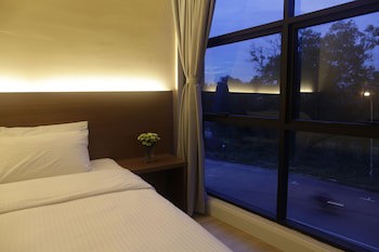 I Am Jazz Boutique Hotel