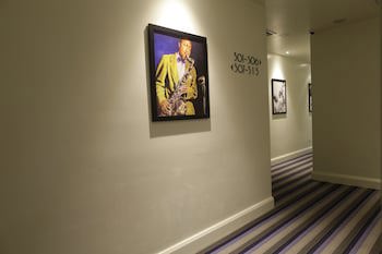 I Am Jazz Boutique Hotel
