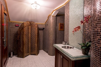 Golden Royal Boutique Hotel & Spa