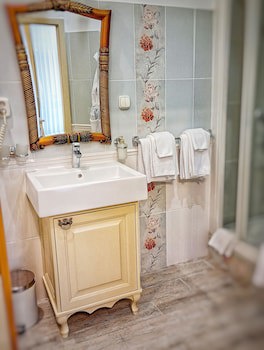 Golden Royal Boutique Hotel & Spa