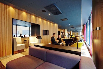 Vox Hotel