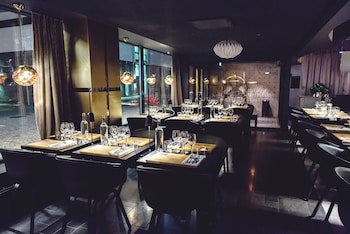 Vox Hotel