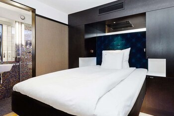 Vox Hotel