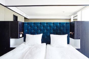 Vox Hotel