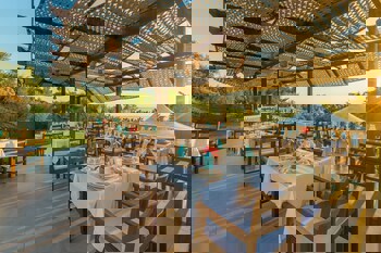 Justiniano Deluxe Resort Hotel