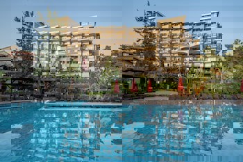 Justiniano Deluxe Resort Hotel