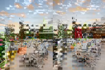 Justiniano Deluxe Resort Hotel