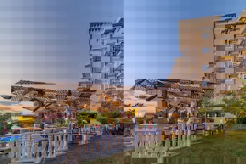 Justiniano Deluxe Resort Hotel