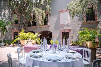 Mesa N De Santa Rosa Luxury Hotel