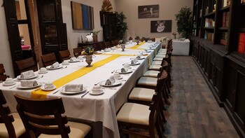 Mesa N De Santa Rosa Luxury Hotel