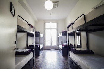 360 Hostel Borne