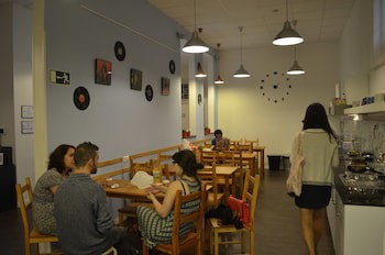 360 Hostel Borne