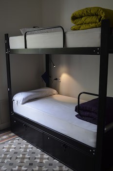 360 Hostel Borne