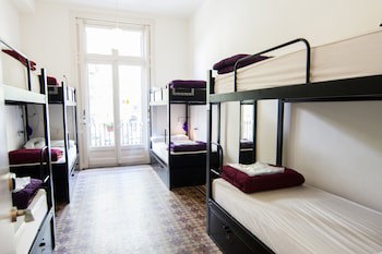 360 Hostel Borne
