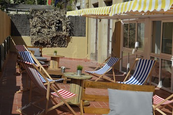 360 Hostel Borne