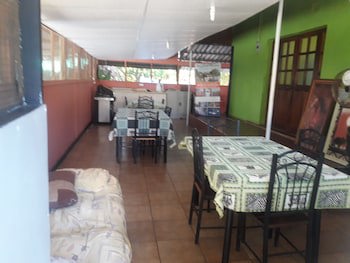 Gloria's Bed And Breakfast