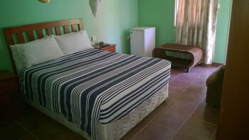Gloria's Bed And Breakfast