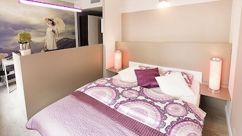 Absynt Apartments Old Town Deluxe