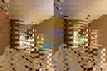 Royal Palm Residence