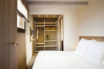 Barcelona Apartment Mila