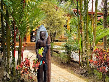 Hotel Heliconias Nature Inn & Hot Springs