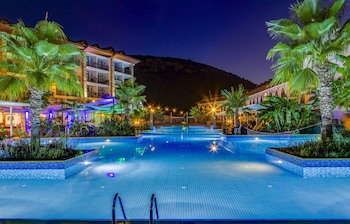 Ramada Resort by Wyndham Akbuk fotoğrafı
