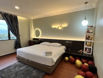Fair Park Hotel