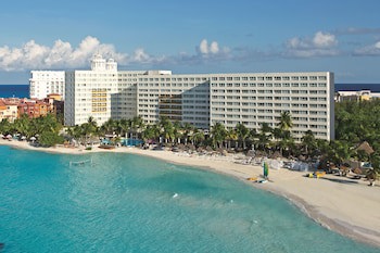 Dreams Sands Cancun Resort & Spa - All Inclusive