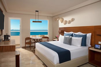 Dreams Sands Cancun Resort & Spa - All Inclusive