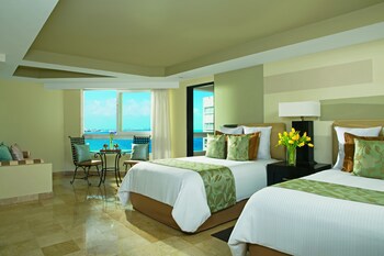 Dreams Sands Cancun Resort & Spa - All Inclusive