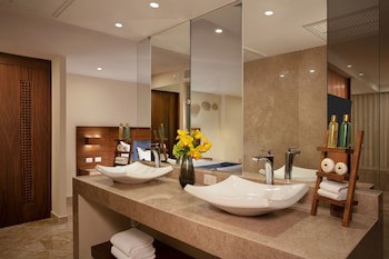 Dreams Sands Cancun Resort & Spa - All Inclusive