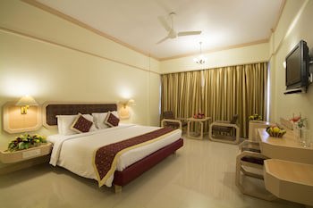 Dolphin Hotel