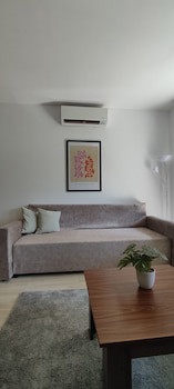 Corvin Center Suites