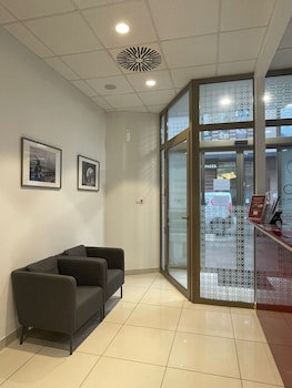Corvin Center Suites