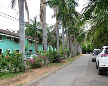 Tropical Gardens