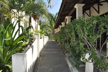 Tropical Gardens