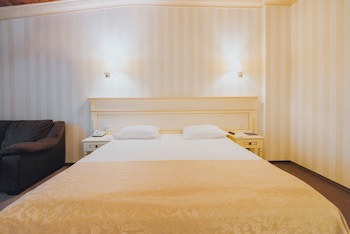 Premier Geneva Hotel